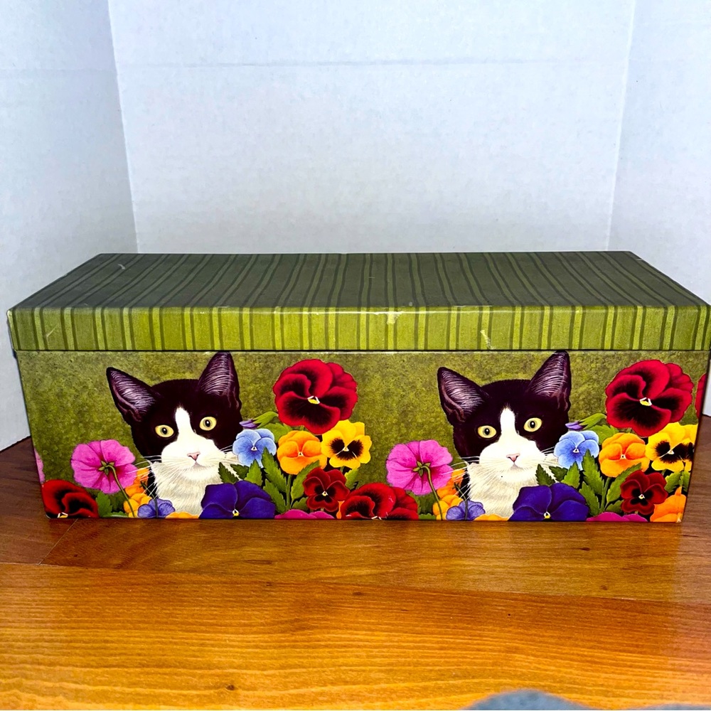 Decorative Cat Box Gift Giving Keepsakes